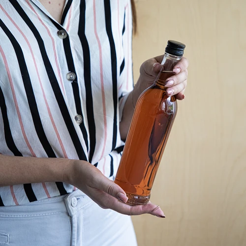 500 ml Slank Flaske med sort skruelåg, til vodka, 6 stk. - 8