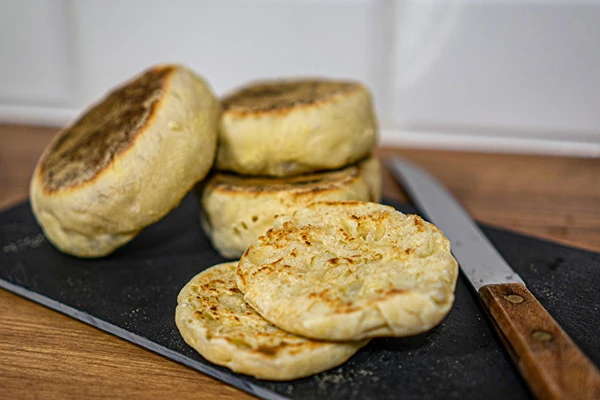 Engelske muffins fra panden