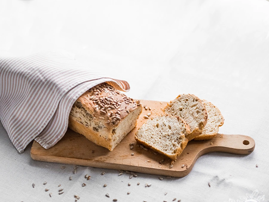 Browin Przepiśnik - Brød på rugsurdej med kerner