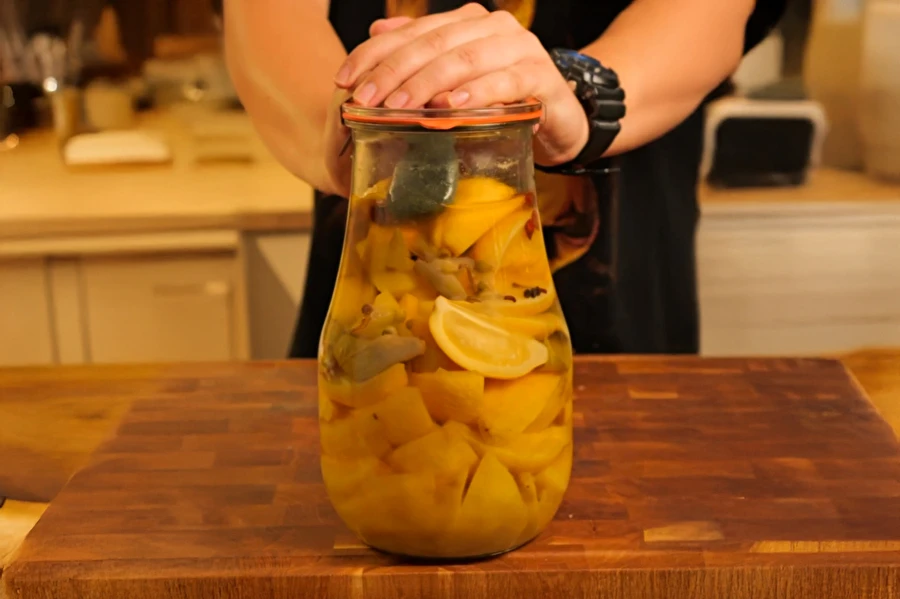 Fermenterede citroner – en syrligt-sød smagsbombe til dit køkken 🍋